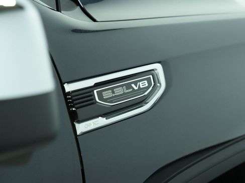Used 2025 GMC Sierra 1500 SLT AWD/4WD image 27