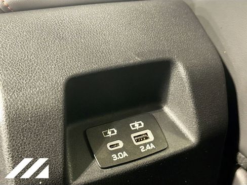 Used 2024 Subaru Crosstrek 2.5i Limited w/ Popular Package #3A image 28