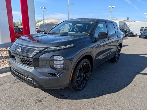 New 2026 Nissan Rogue SL AWD/4WD image 2
