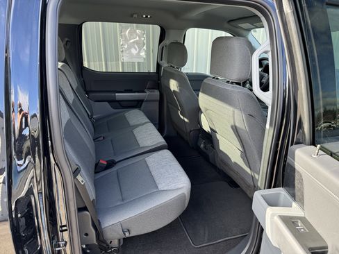 Used 2021 Ford F150 XLT w/ Equipment Group 301A Mid image 30