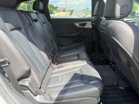 Used 2018 Audi Q7 2.0T Premium Plus AWD/4WD image 16