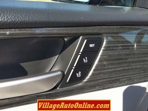 Used 2019 Hyundai Sonata Limited w/ Ultimate Package 02 image 11