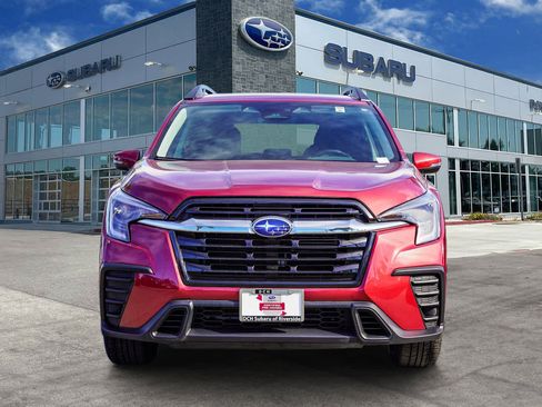 Used 2023 Subaru Ascent Premium w/ Convenience Package image 2