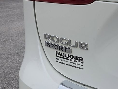 Used 2020 Nissan Rogue Sport SL w/ Premium Package image 13