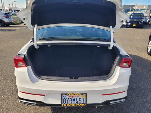 Used 2022 Kia K5 GT-Line image 11