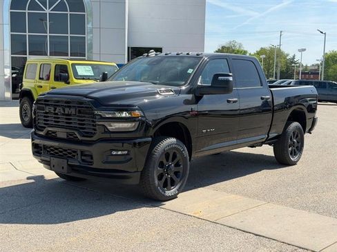 New 2026 RAM 2500 Big Horn AWD/4WD image 1