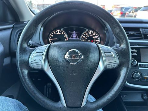 Used 2017 Nissan Altima 2.5 S w/ Power Driver Seat Package FWD image 32