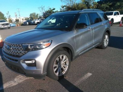 Used 2023 Ford Explorer Limited w/ Equipment Group 301A
