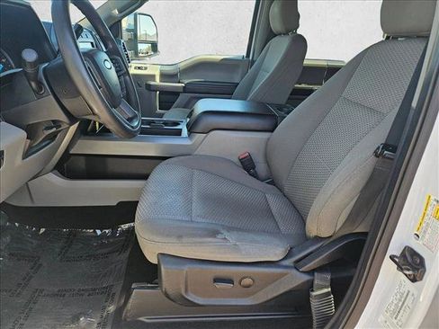 Used 2020 Ford F250 XLT w/ XLT Premium Package AWD/4WD image 15