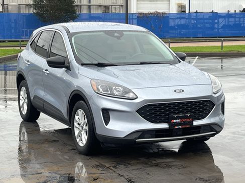 Used 2022 Ford Escape SE AWD/4WD image 3