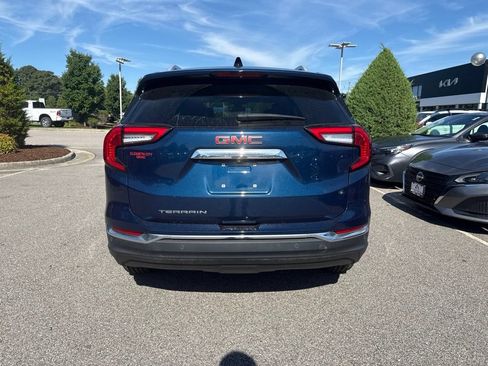 Used 2023 GMC Terrain SLT FWD image 4
