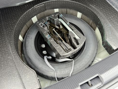 Used 2018 Volkswagen Passat 2.0T SE image 33