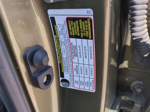Used 2020 Subaru Outback Premium AWD/4WD image 35