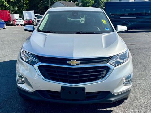Used 2021 Chevrolet Equinox LT w/ Driver Convenience Package FWD image 3