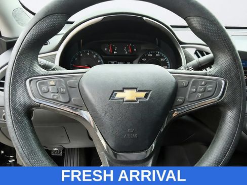Used 2020 Chevrolet Malibu LS FWD image 22