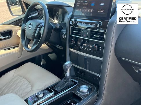 Certified 2022 Nissan Armada Platinum w/ Captain's Chairs Package AWD/4WD image 9