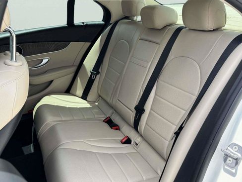 Used 2017 Mercedes-Benz C 300 Sedan image 39