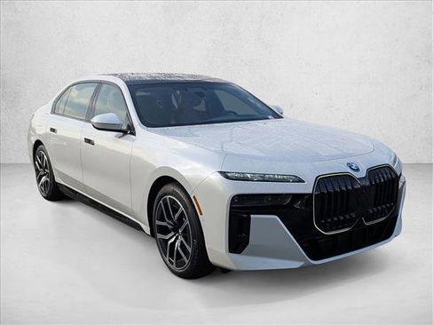 New 2026 BMW 750e xDrive w/ Executive Package AWD/4WD image 6