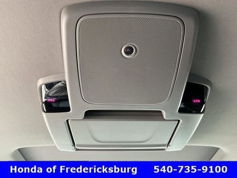 Certified 2024 Honda Odyssey Elite image 33