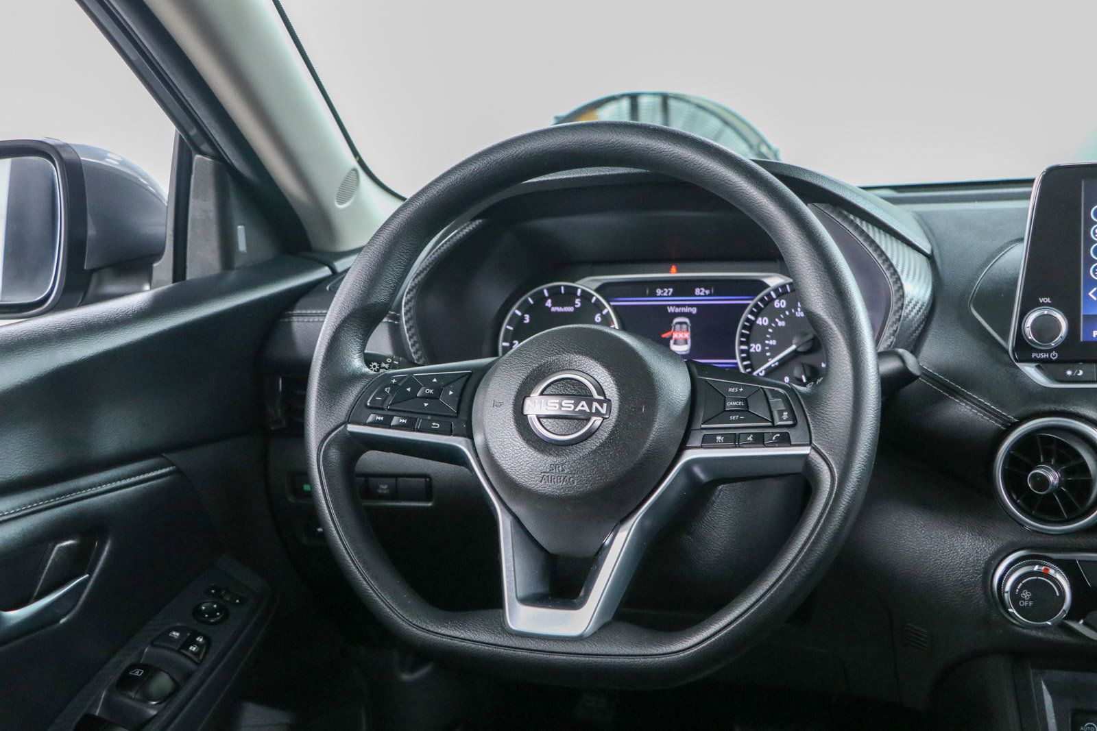 Used 2025 Nissan Sentra SV FWD image 12