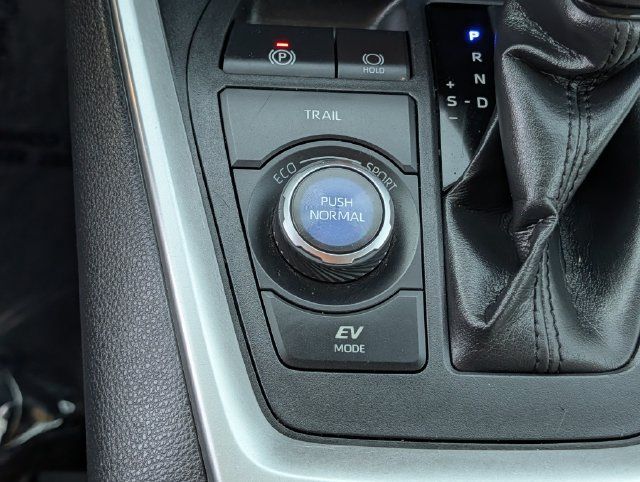 Used 2021 Toyota RAV4 Limited AWD/4WD image 14