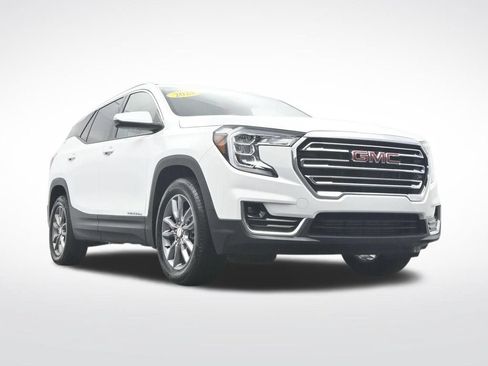 Used 2024 GMC Terrain SLT AWD/4WD image 34