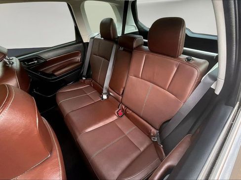 Used 2018 Subaru Forester 2.5i Touring image 23