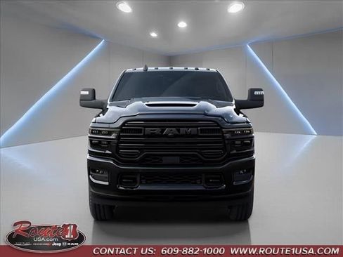 New 2026 RAM 2500 Laramie AWD/4WD image 7