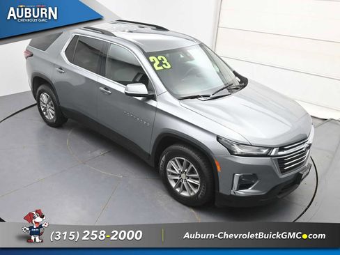 Used 2023 Chevrolet Traverse LT AWD/4WD image 28