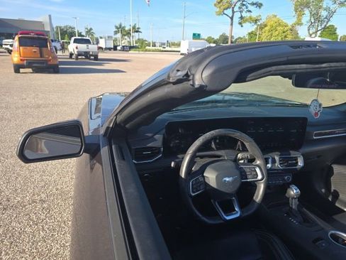 Used 2024 Ford Mustang Premium RWD image 8