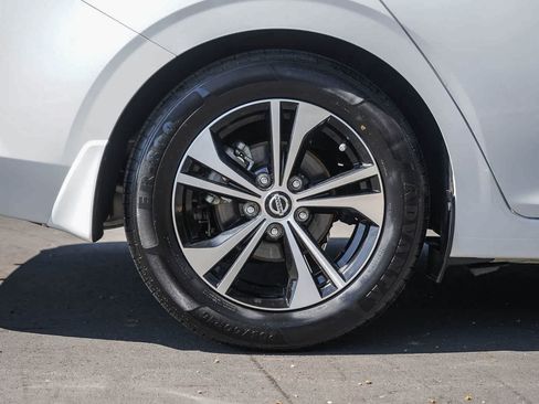 Used 2021 Nissan Sentra SV FWD image 8