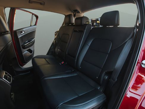 Used 2021 Kia Sportage EX FWD image 13