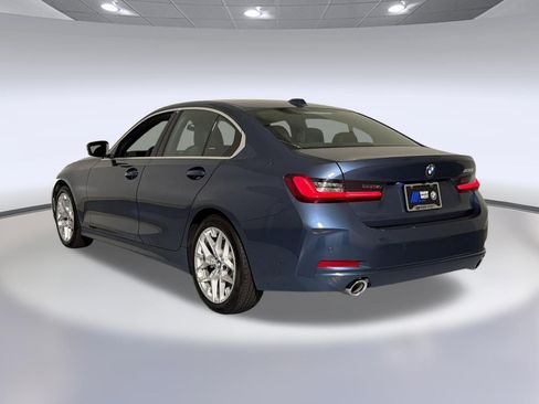 Used 2025 BMW 330i Sedan RWD image 3