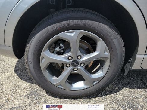 Used 2024 Ford Escape ST-Line AWD/4WD image 5