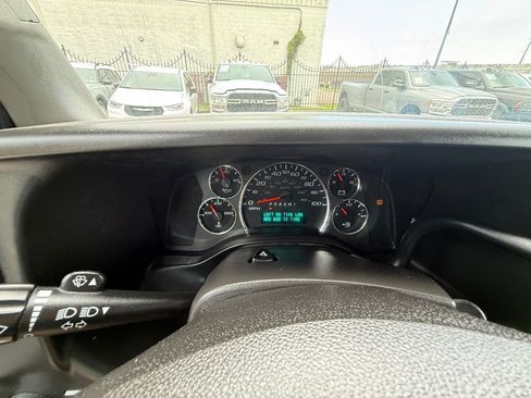 Used 2021 GMC Savana 2500 w/ Driver Convenience Package RWD image 22