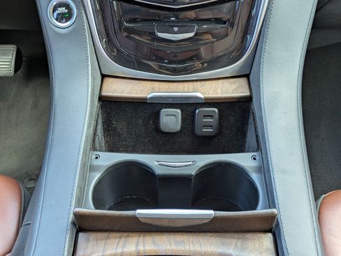 Used 2020 Cadillac Escalade ESV Premium Luxury AWD/4WD image 23