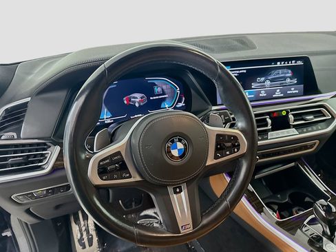 Used 2021 BMW X5 xDrive40i w/ M Sport Package image 12