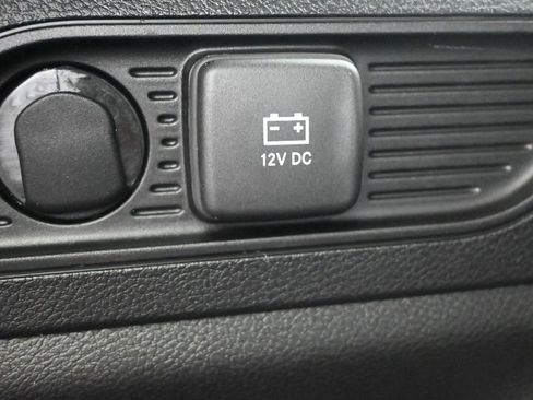 New 2026 Jeep Grand Cherokee Altitude image 14