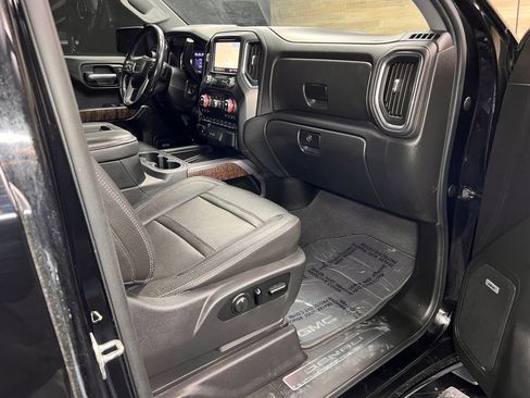 Used 2019 GMC Sierra 1500 Denali w/ Denali Ultimate Package image 8