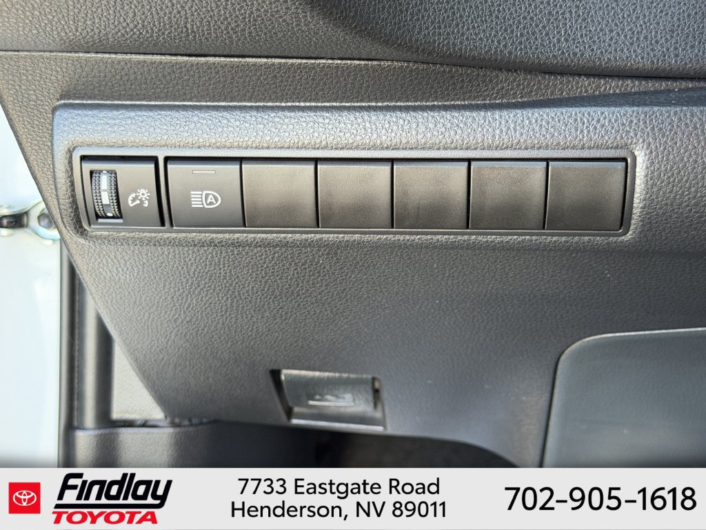 Certified 2025 Toyota Corolla LE FWD image 22