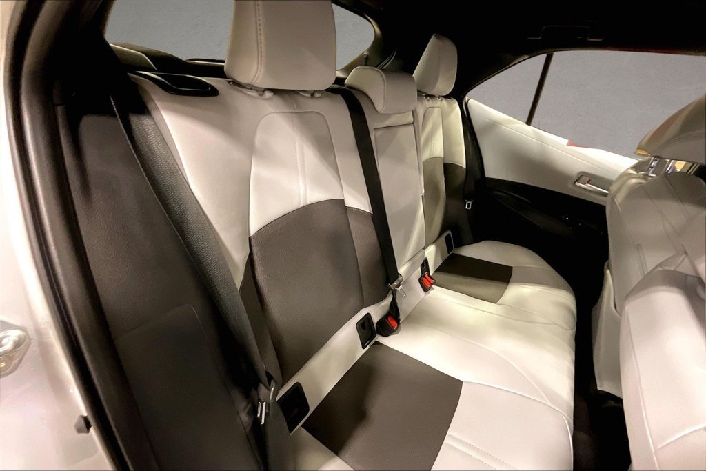 Used 2025 Toyota Corolla XSE FWD image 25