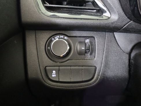 Used 2017 Chevrolet Spark LS FWD image 31