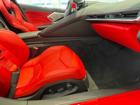 Used 2025 Chevrolet Corvette Z06 image 18