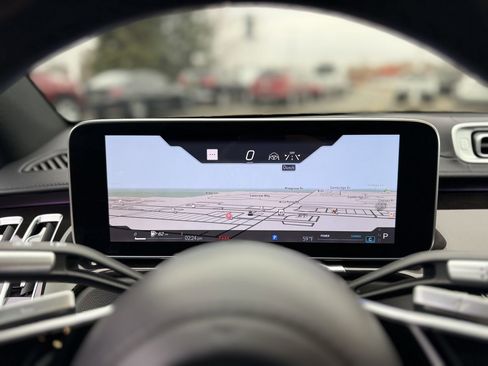 Used 2024 Mercedes-Benz S 580 4MATIC Sedan image 41