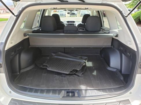 Used 2024 Subaru Forester Premium AWD/4WD image 15