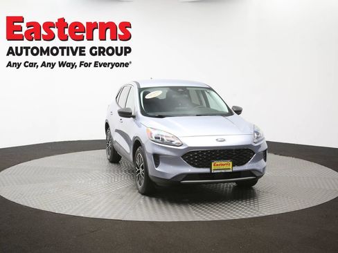 Used 2022 Ford Escape SE w/ Convenience Package FWD image 52
