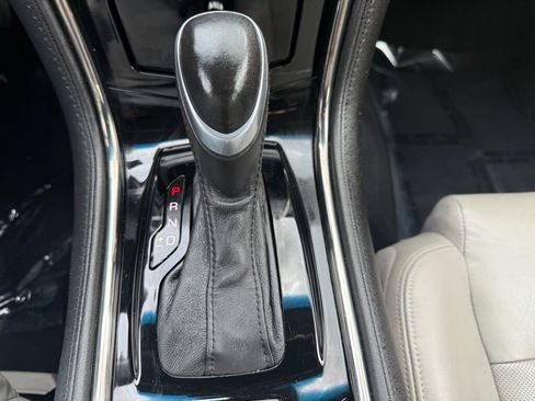 Used 2013 Cadillac ATS Luxury RWD image 21