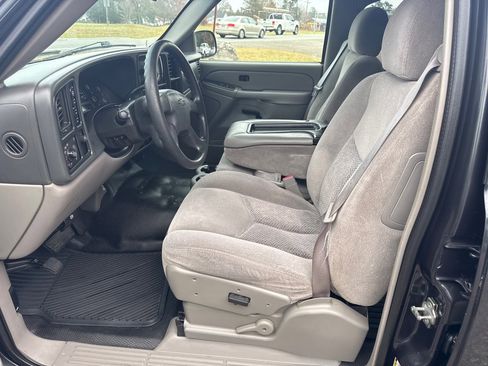 Used 2005 Chevrolet Tahoe 1500 w/ Skid Plate Package, Off Road image 27