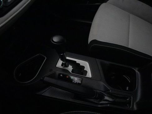 Used 2016 Toyota RAV4 XLE image 31