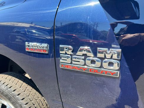 Used 2014 RAM 3500 Tradesman w/ Chrome Appearance Group AWD/4WD image 15